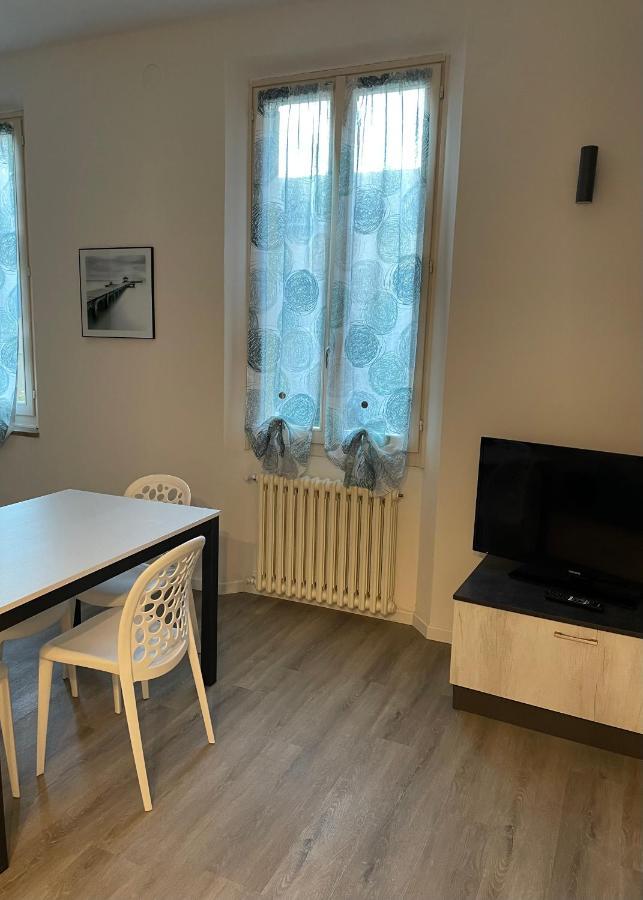 Un Balcone Sul Centro Storico Apartment Реджо Емилия Екстериор снимка